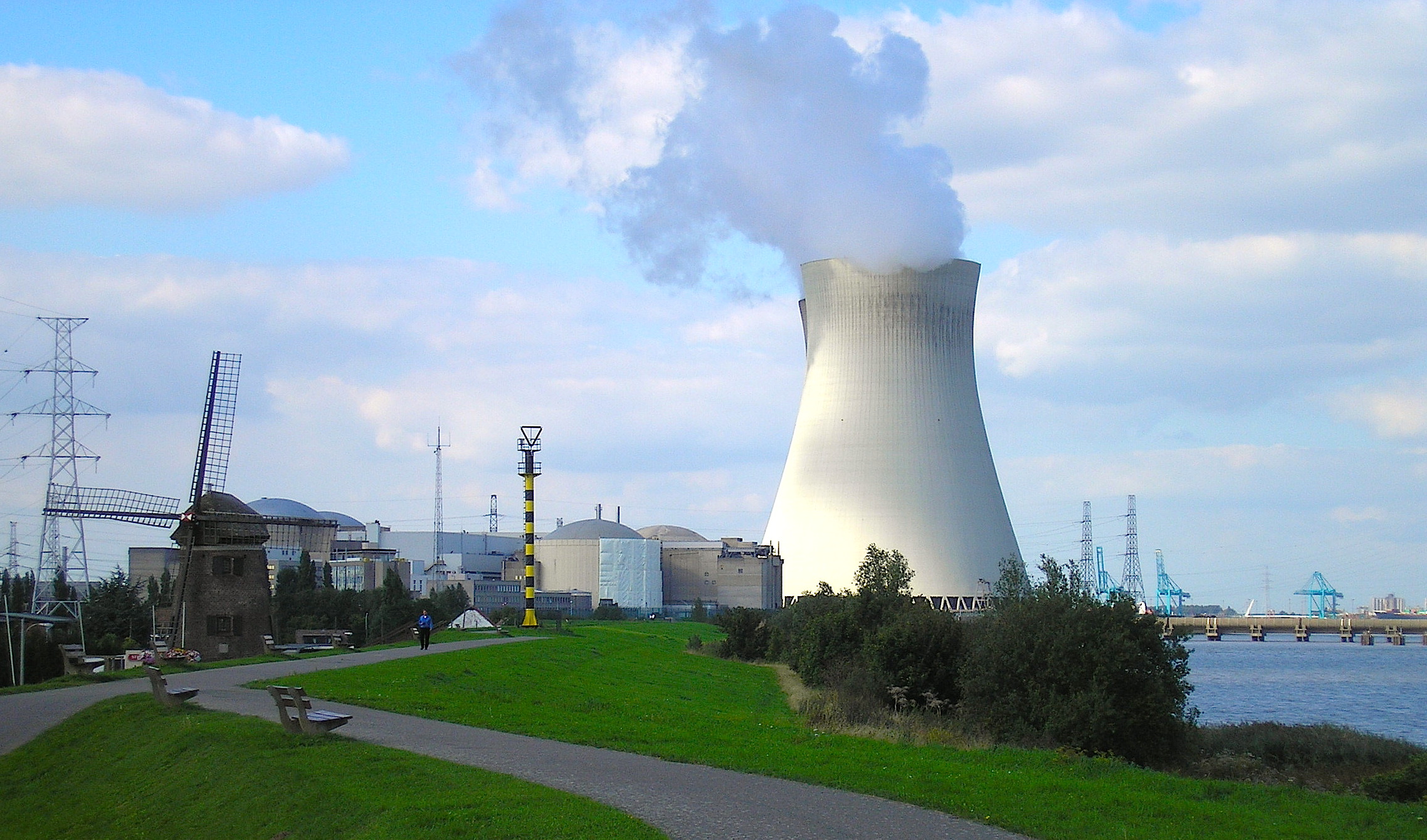 Shut Your Nuclear Plants Germany Tells Belgium 4249