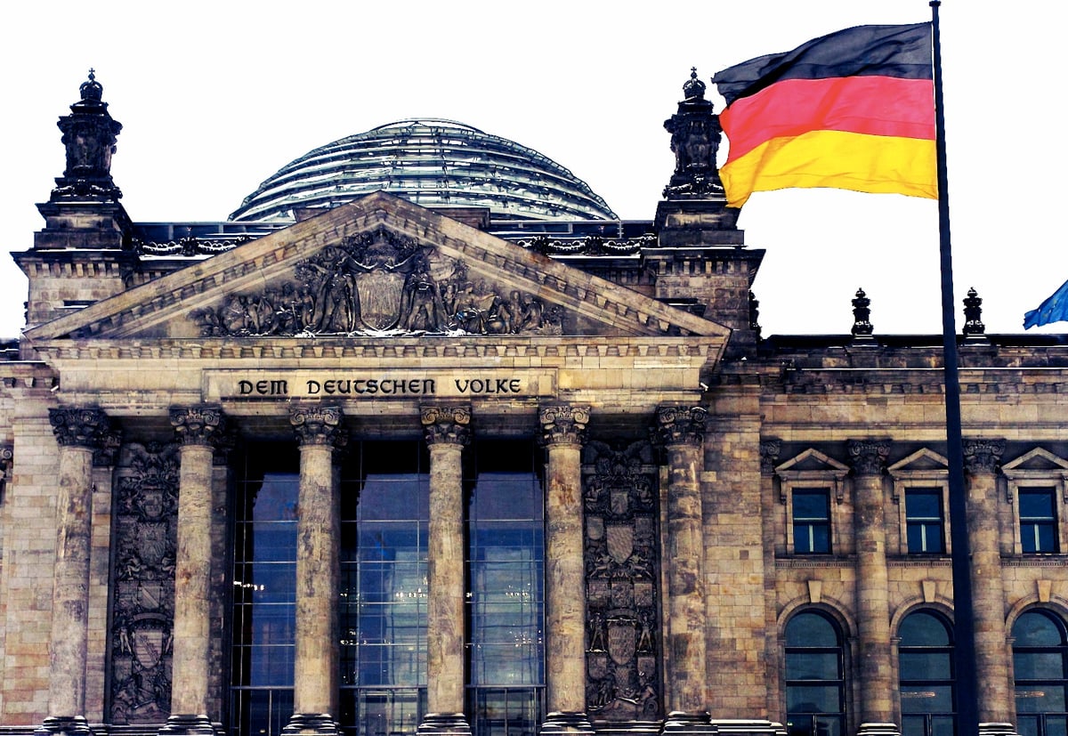Germany's 'Staatsräson' - undermining Schengen, elevating Israel
